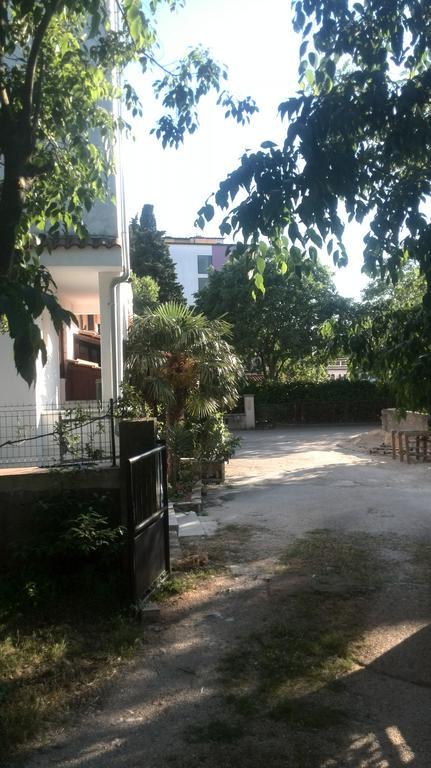 Apartment Tome Biograd Na Moru Exterior photo